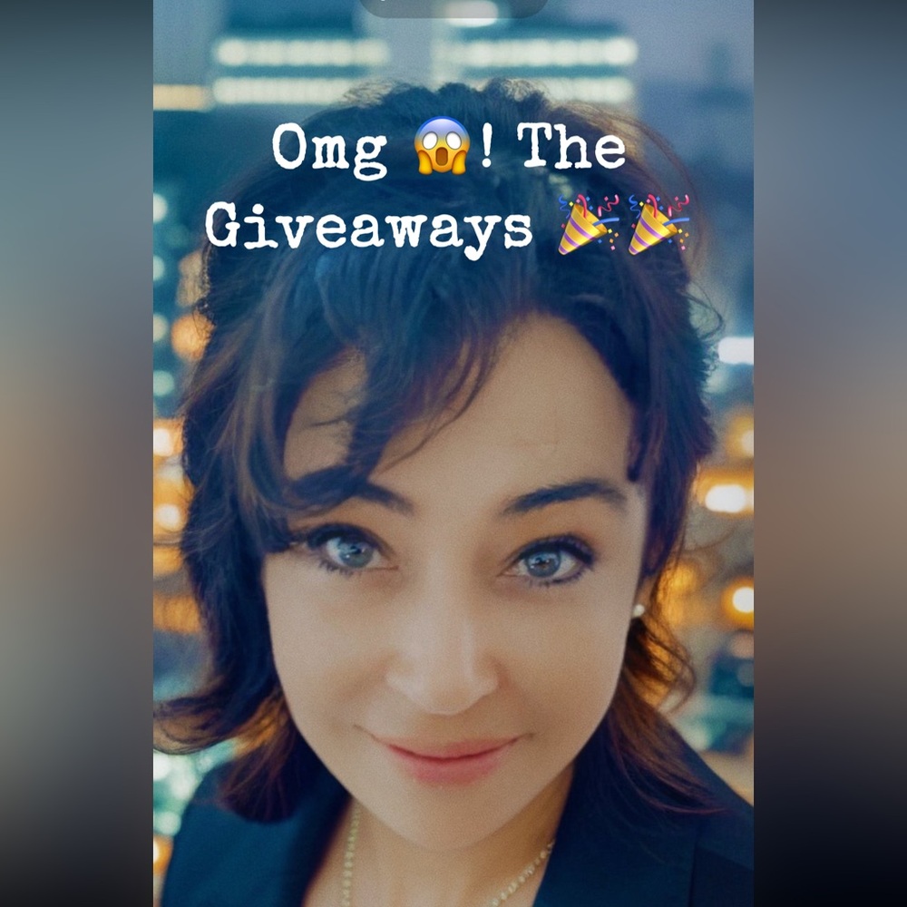Tonight Marathon Sharing + OMG 😱 the Giveaways - Picture 1 of 15